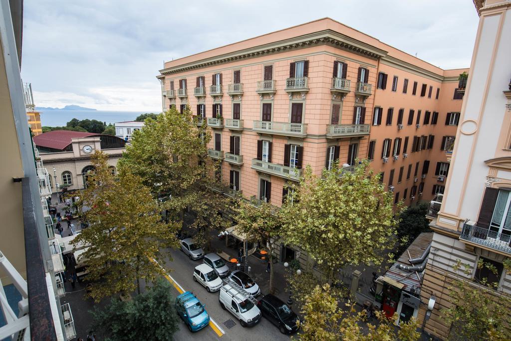 Bed & Breakfast Bernini 20 Naples